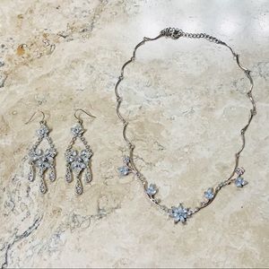 Silver Flower Earrings Necklace Set